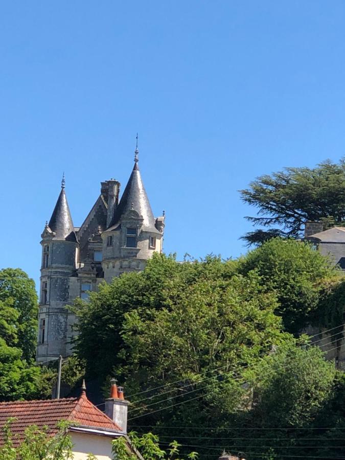 Вилла Le Hameau Du Peu Chateauvieux  Экстерьер фото